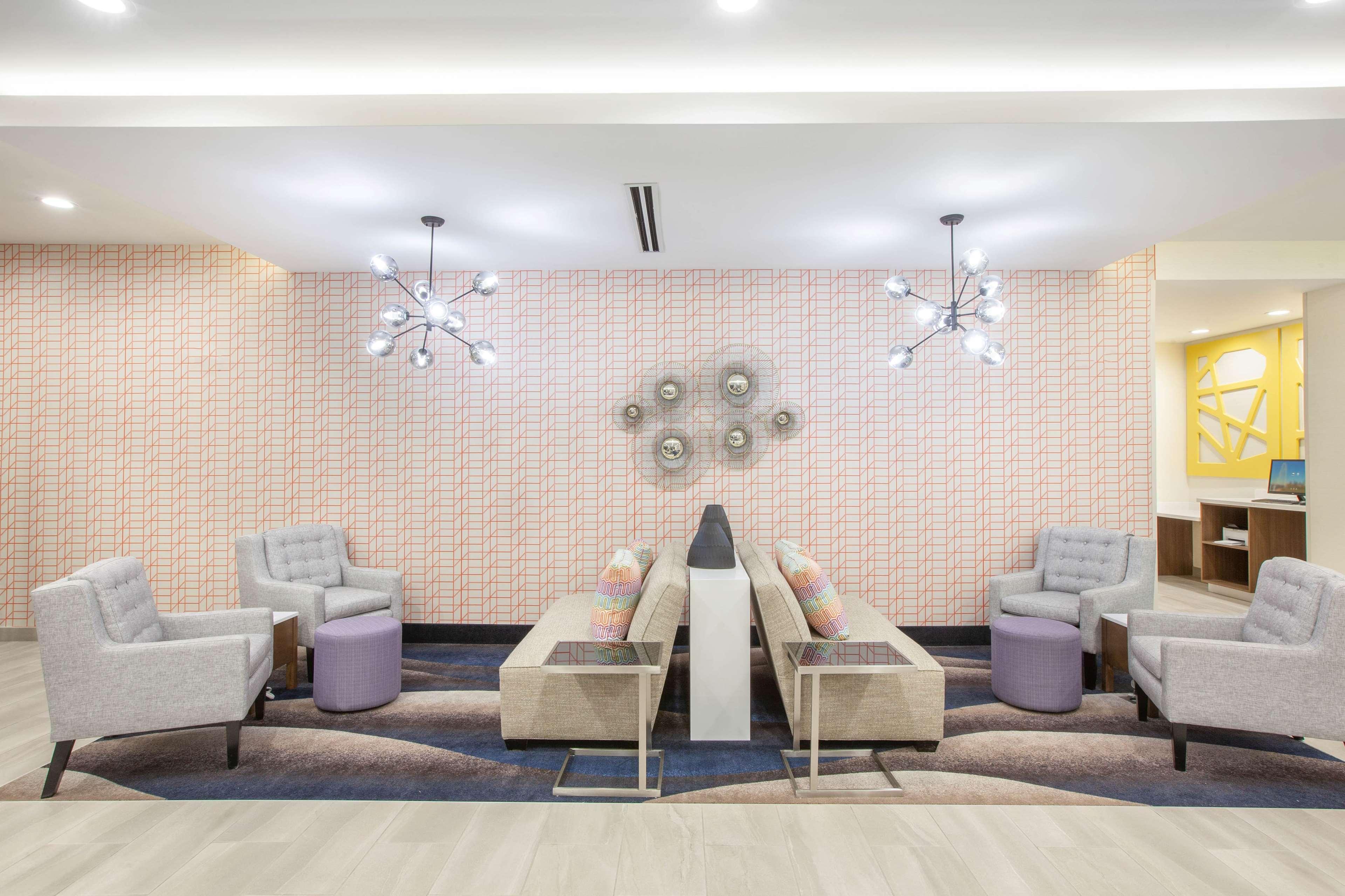 La Quinta By Wyndham Dallas Данканвиль Экстерьер фото