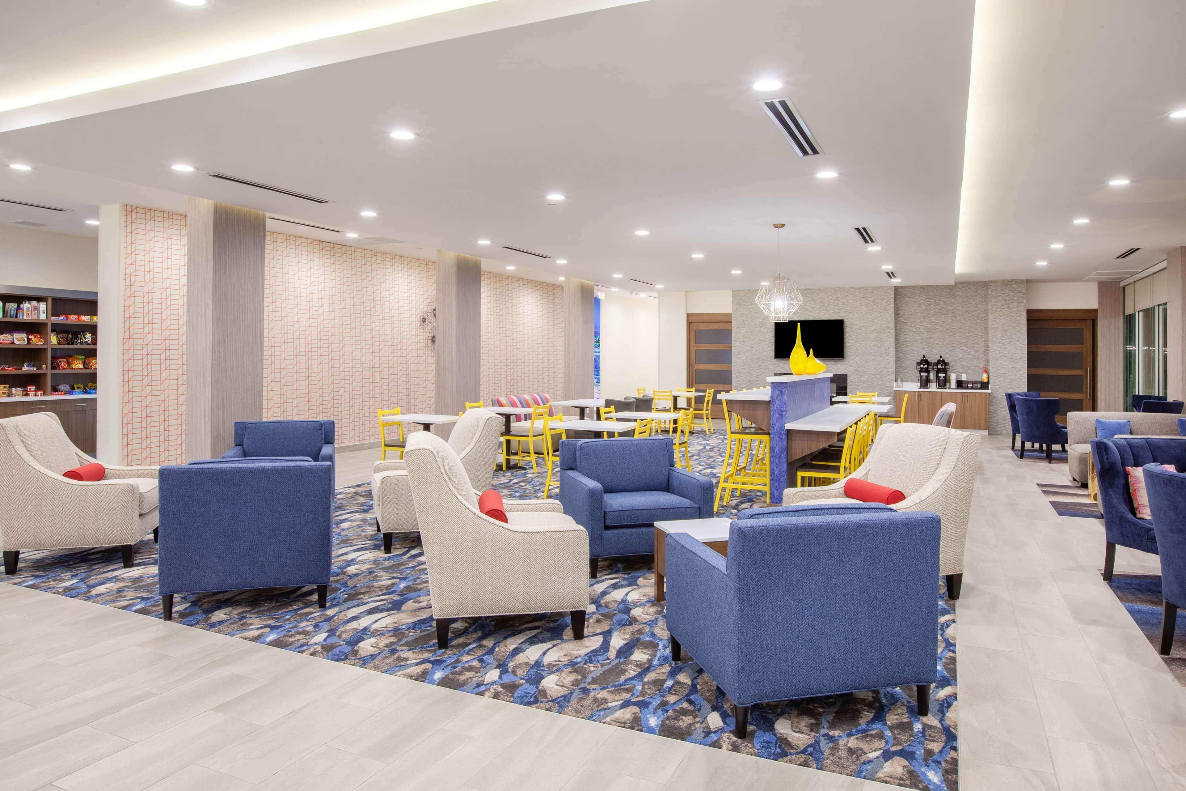 La Quinta By Wyndham Dallas Данканвиль Экстерьер фото