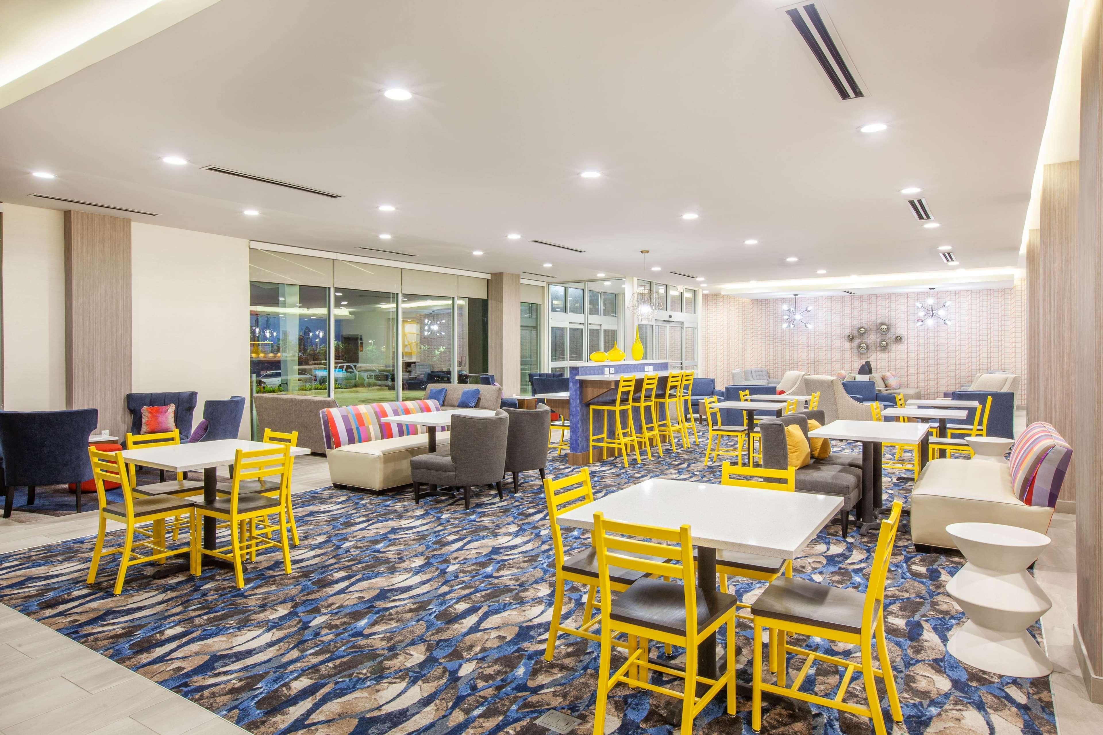 La Quinta By Wyndham Dallas Данканвиль Экстерьер фото