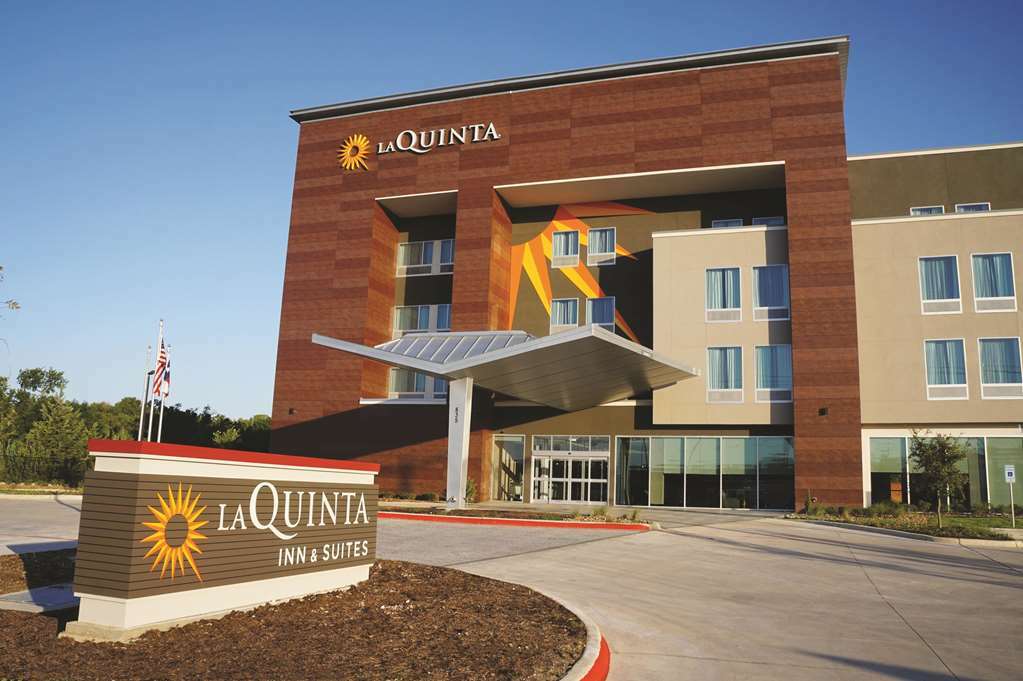 La Quinta By Wyndham Dallas Данканвиль Экстерьер фото