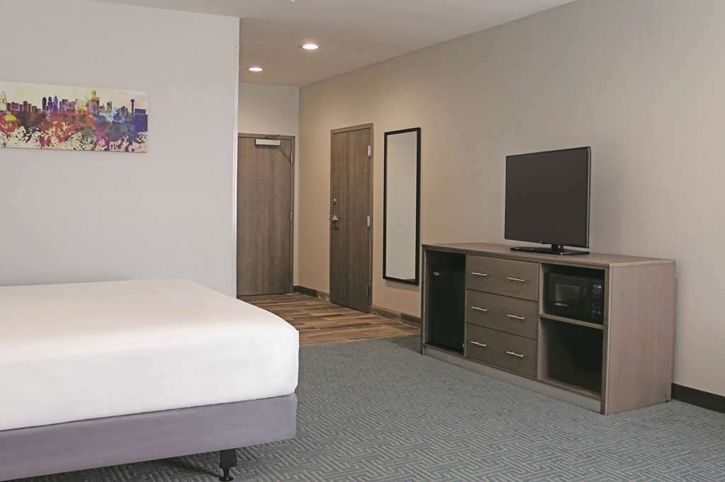 La Quinta By Wyndham Dallas Данканвиль Номер фото